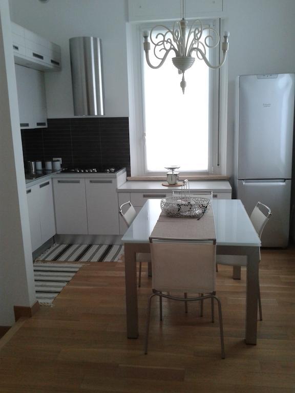 Appartamento In Villa Pesaro Zimmer foto